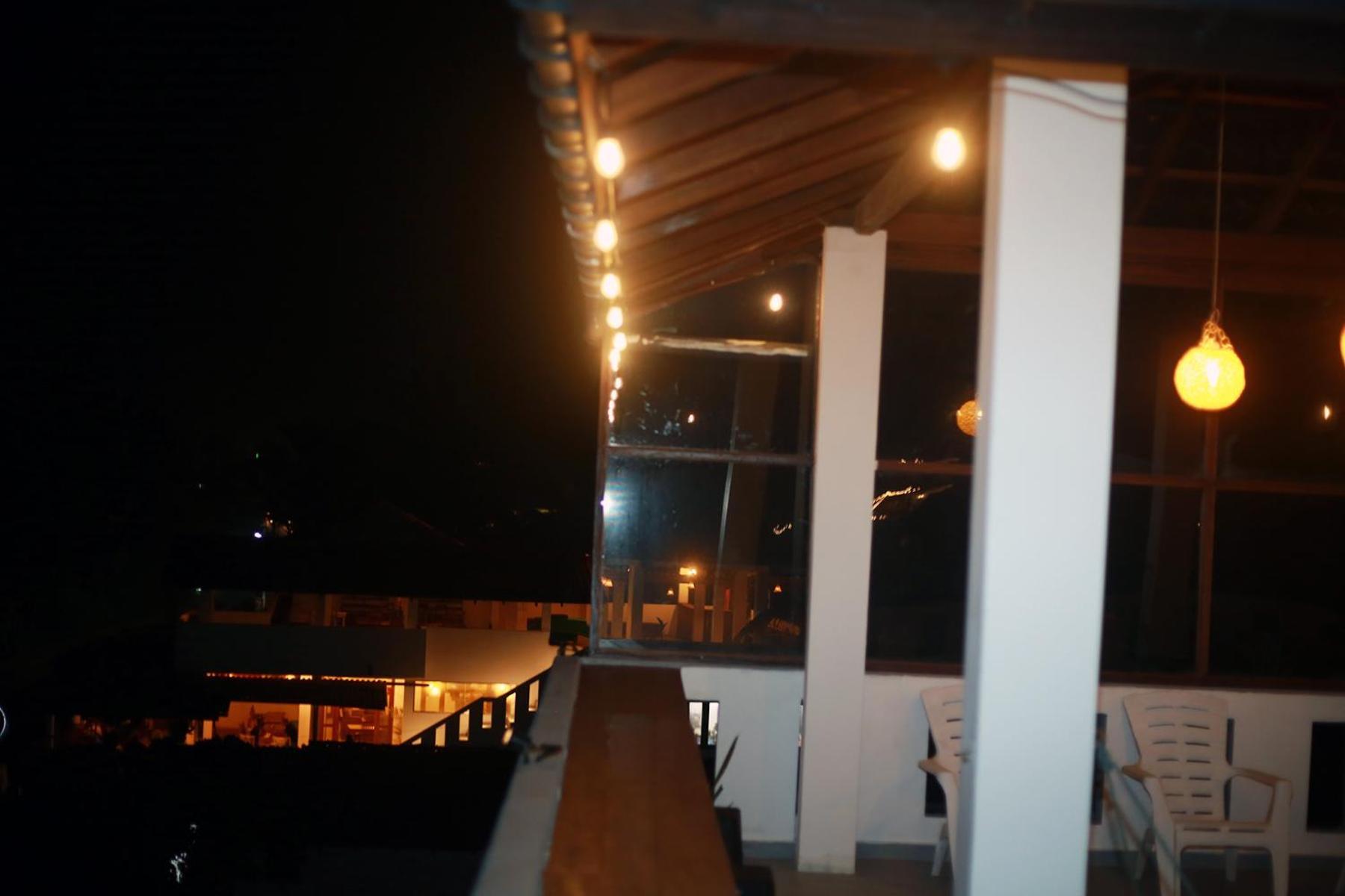 Shehara Sun Surf Lodge Midigama East Exterior foto