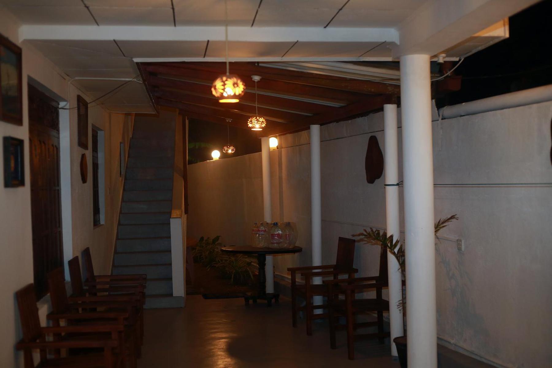 Shehara Sun Surf Lodge Midigama East Exterior foto